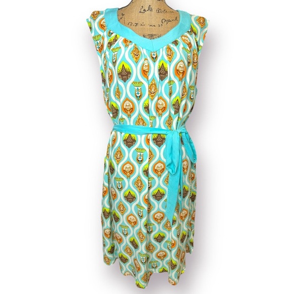 NWT Disney World Sz L Polynesian Resort Tiki 50th Anniversary Lightweight Dress